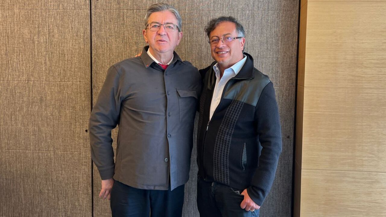 Jean-Luc Mélenchon y Gustavo Petro en Bogotá.