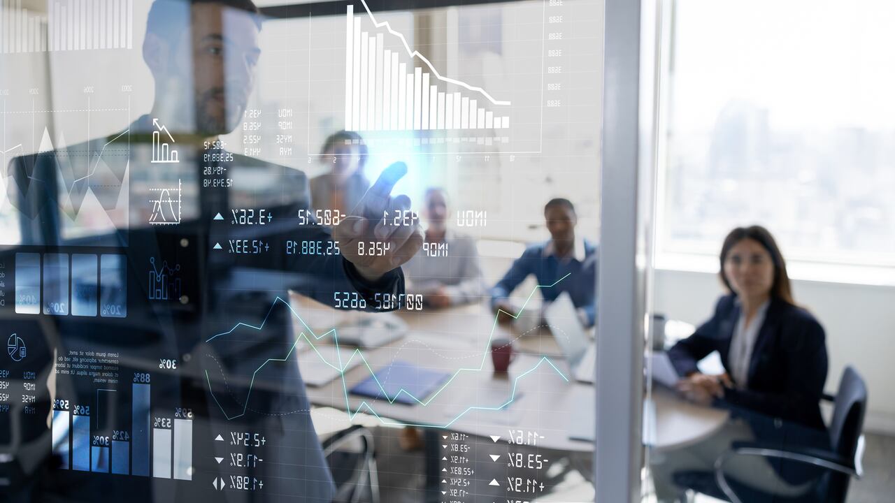 En 2022, el sector farmacéutico registró una producción bruta de 10,68 billones de pesos, equivalente al 2,5 por ciento de la industria nacional, según datos del DANE.