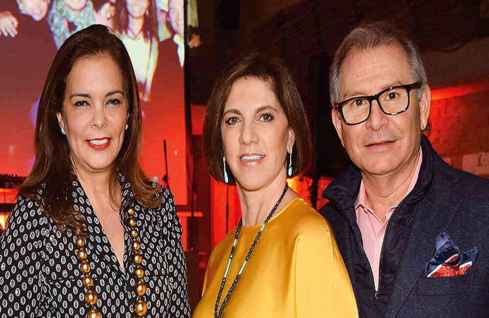 Irma Mejía, María Fernanda Serra y Luis Carlos Serra.