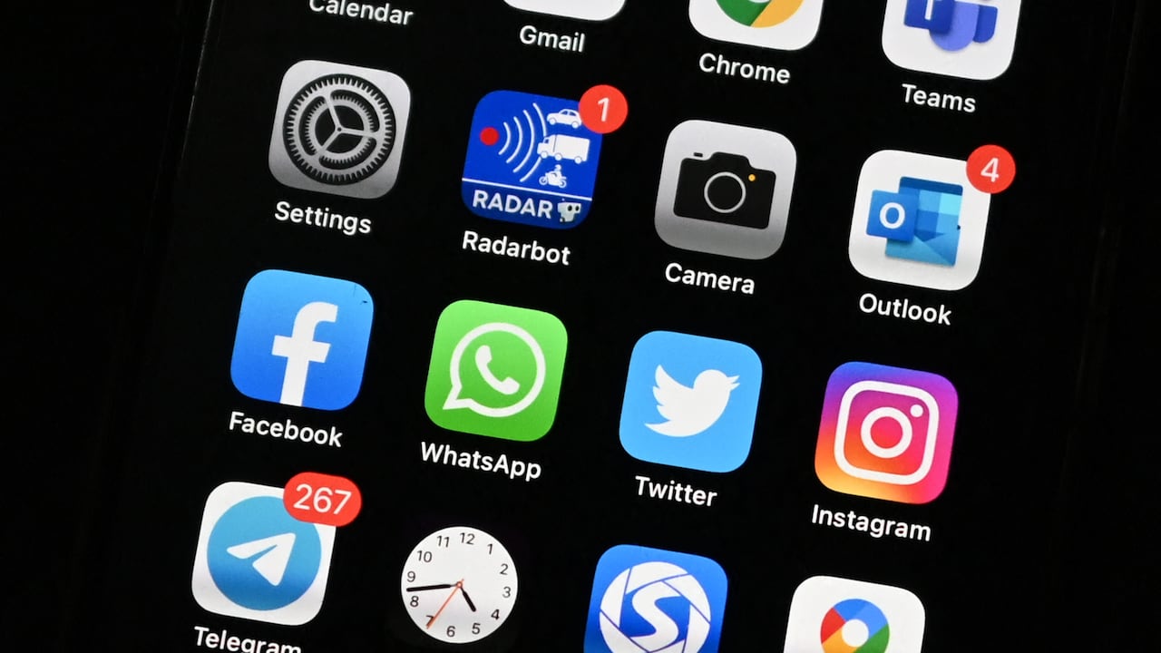 (FILES)This file photo illustration taken on May 26, 2021 shows apps on the screen of a smart phone, in New Delhi. - Activists, journalists and politicians around the world have been spied on using cellphone malware developed by a private Israeli firm, reports said on July 18, 2021, igniting fears of widespread privacy and rights abuses.The use of the software, called Pegasus and developed by Israel's NSO group, was reported on by the Washington Post, the Guardian, Le Monde and other news outlets who collaborated on an investigation into a data leak. (Photo by Sajjad HUSSAIN / AFP)