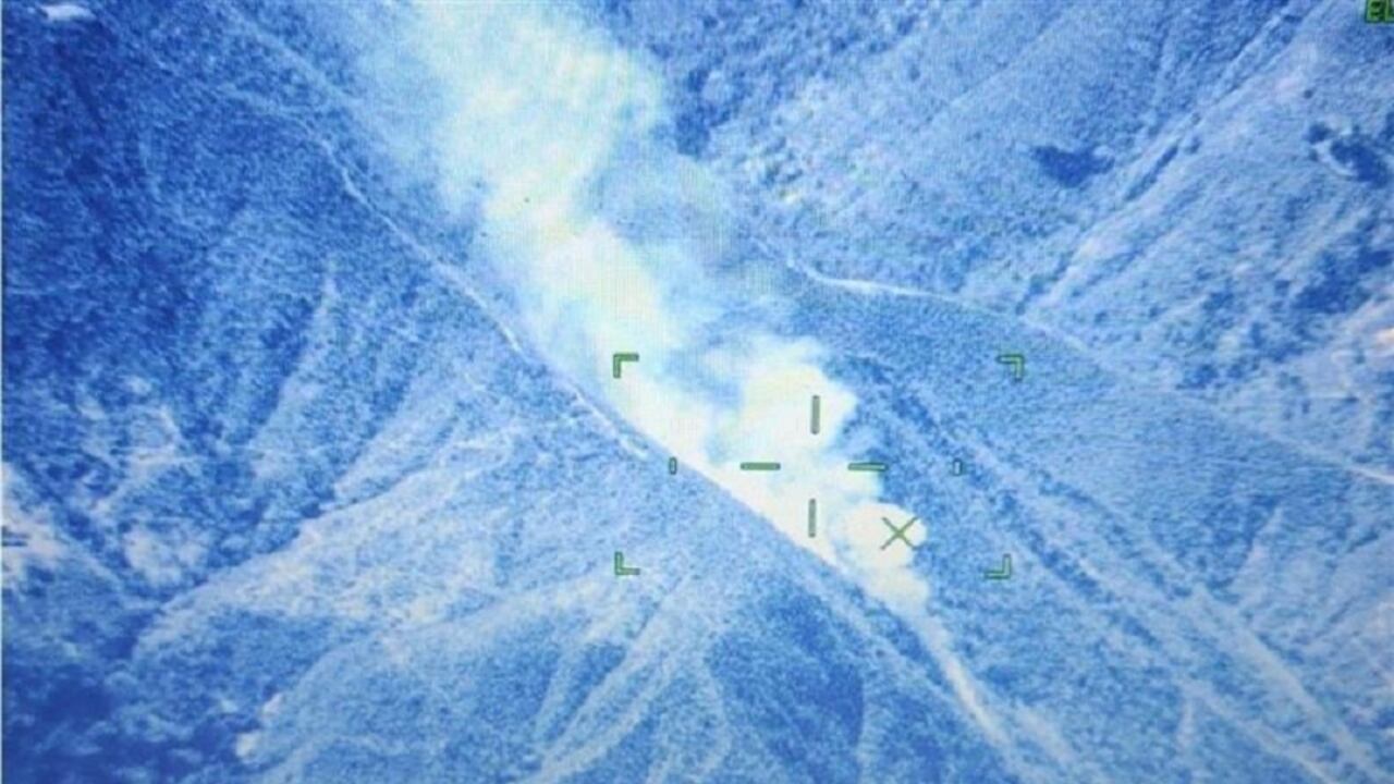 Incendio en la Sierra Nevada de Santa Marta captado desde un avión de la FAC.