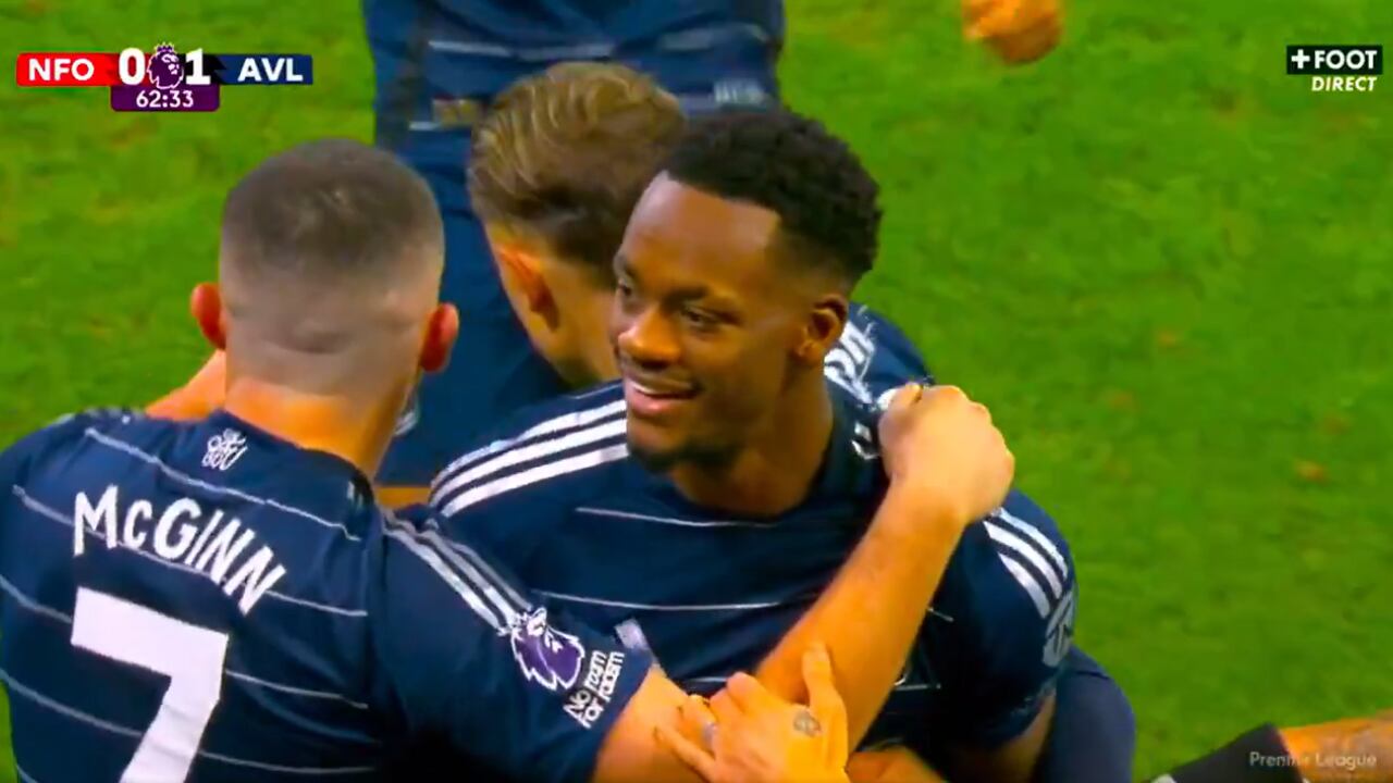 Jhon Jader Durán marcó Nottingham Forest.