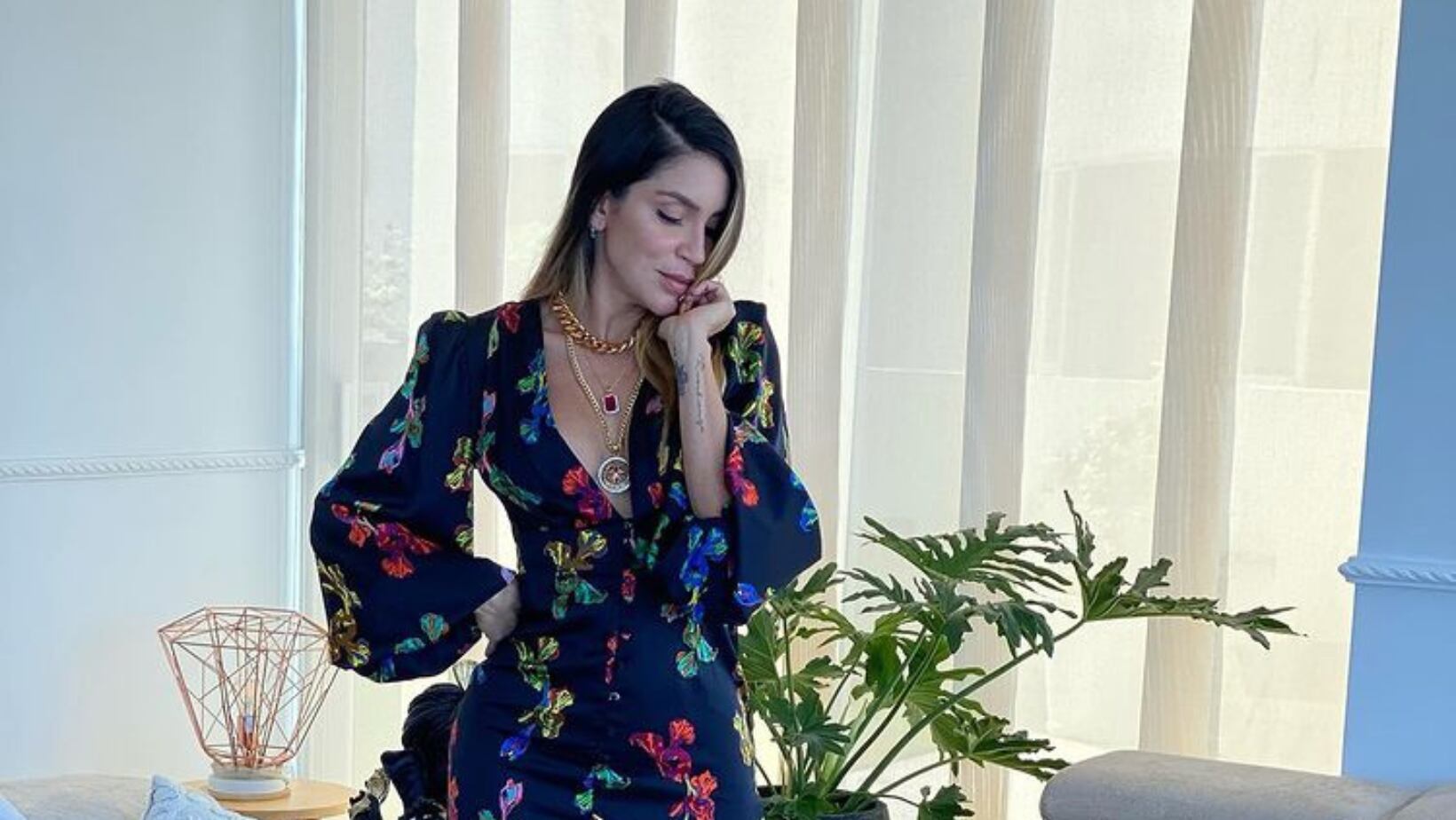 Valentina Lizcano subió la temperatura bailando el mapalé en pequeño bikini