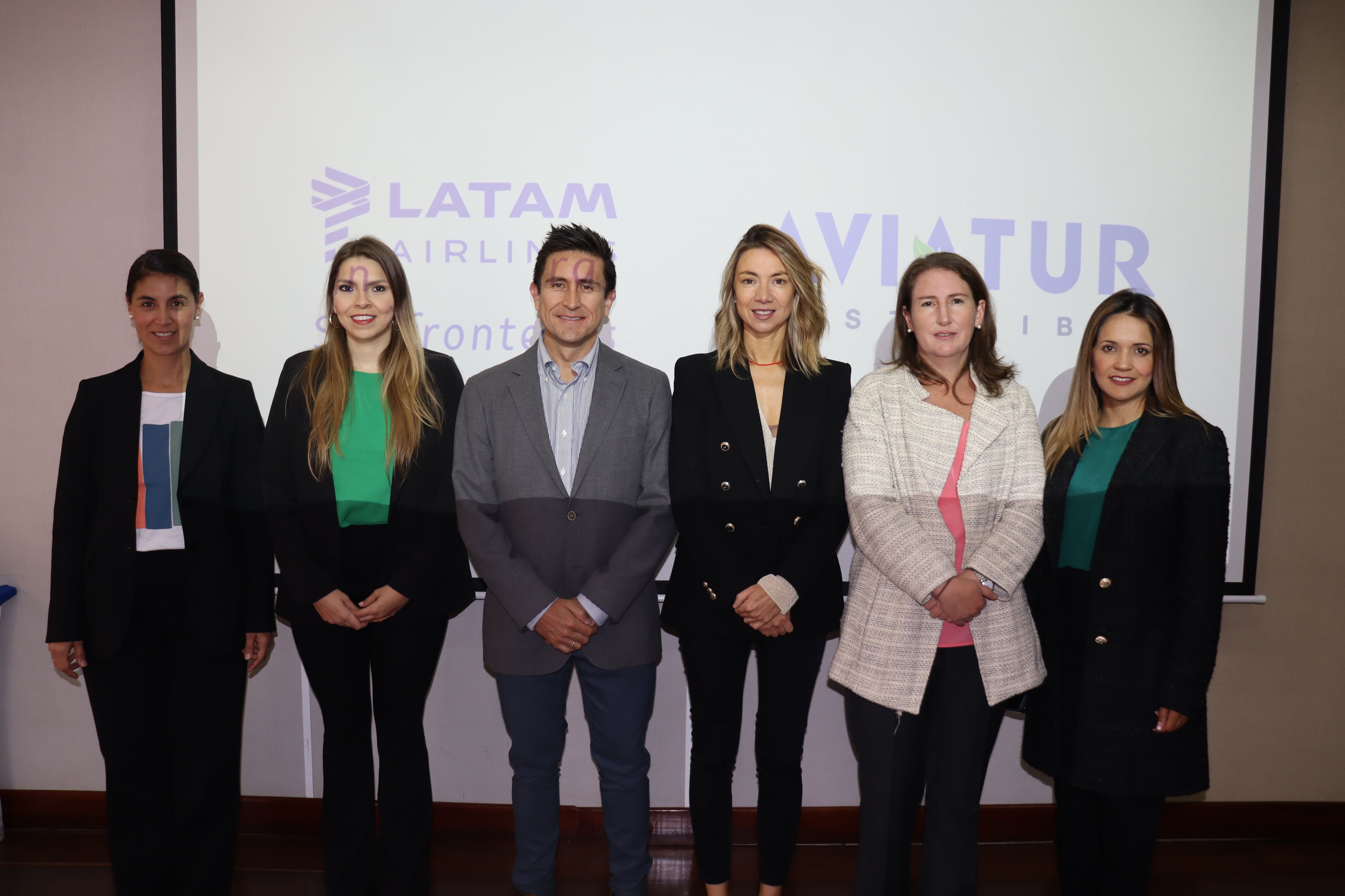 Latam Airlines y Aviatur