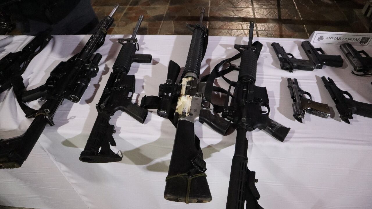 Munición incautada por el Ejército Nacional a la Disidencia Jaime Martínez de las Farc, en Jamundí, Valle del Cauca.