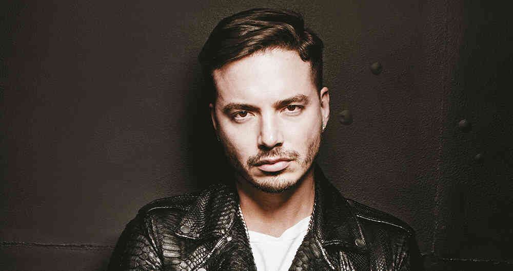 J. Balvin nació en Medellín y ha vivido en Estados Unidos. Desde hace varios años tiene una lujosa casa en Rionegro.