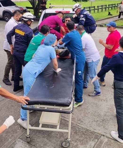 El choque se dio entre un campero y una motocicleta