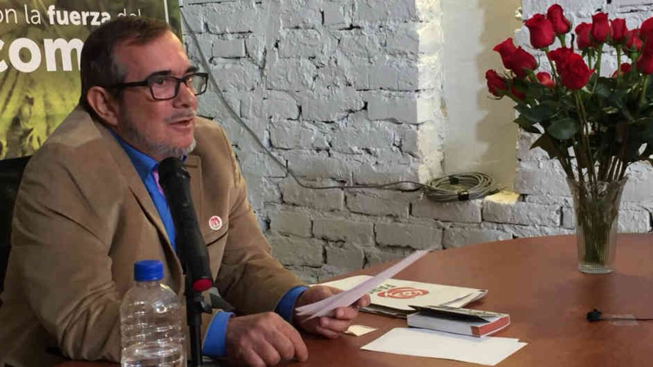 Rodrigo Londoño asegura que tendrán que cambiarle el nombre al partido para diferenciarlo del grupo de Márquez.