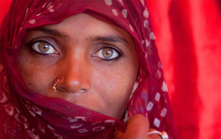 Ramesh Chandra Swain, de 65 años, de Odisha, en el este de India, apuntó principalmente a divorciadas de mediana edad,