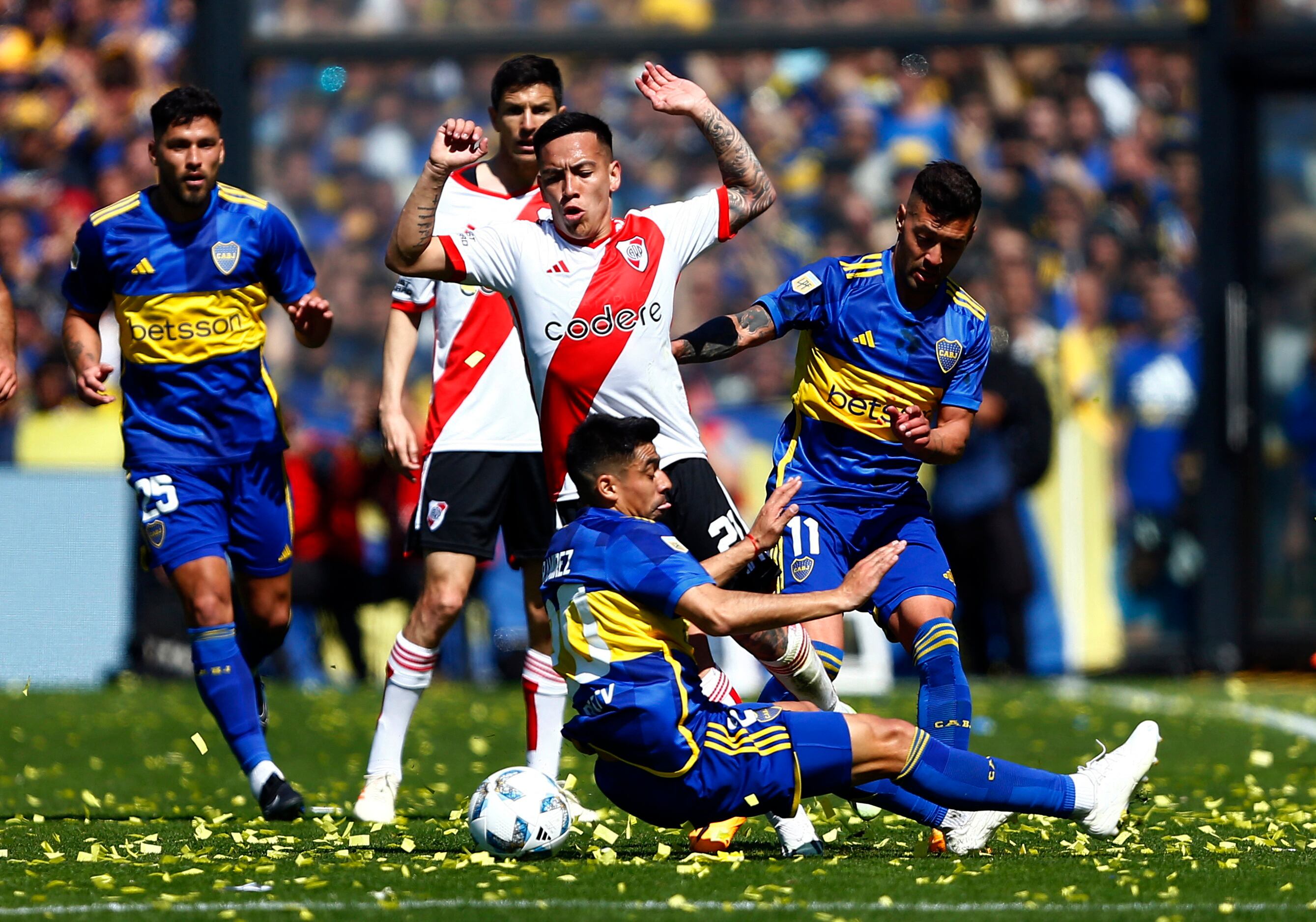 Boca Juniors v River Plate
