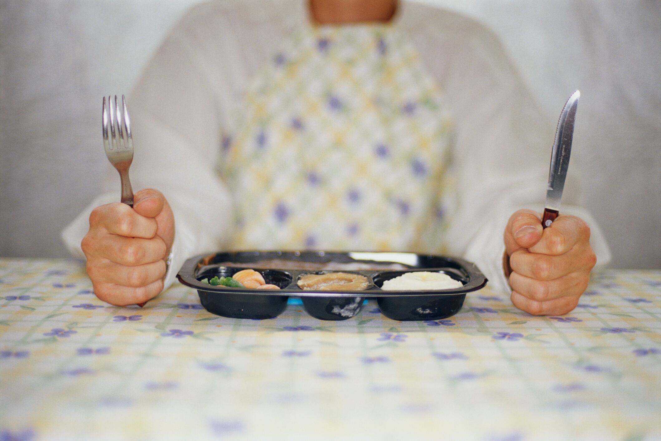 Persona alimentándose - Imagen de referencia