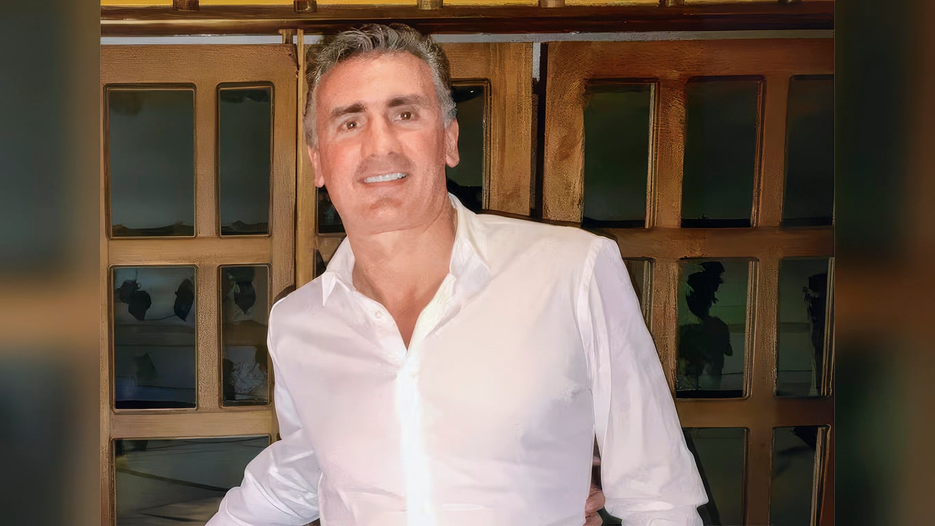 Fabio Mascialino, empresario italiano cercano a la ex primera dama Verónica Alcocer, mencionado en las investigaciones por su presunta vinculación en el financiamiento de agendas privadas y el manejo de recursos dentro del entorno de la Casa de Nariño.