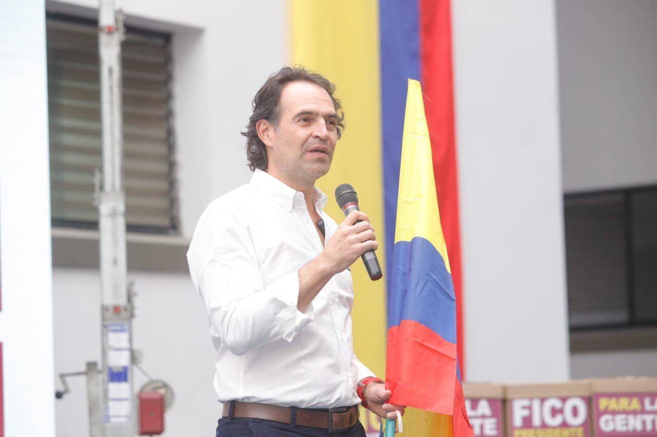Federico Gutiérrez, alcalde de Medellín, aseguró que entre los fugados hay ciudadanos colombianos y venezolanos.