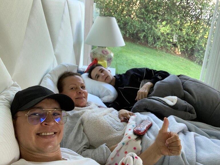 Jhonier Leal (izq.) fue condenado por el asesinato de su madre Marleny y su hermano Mauricio.