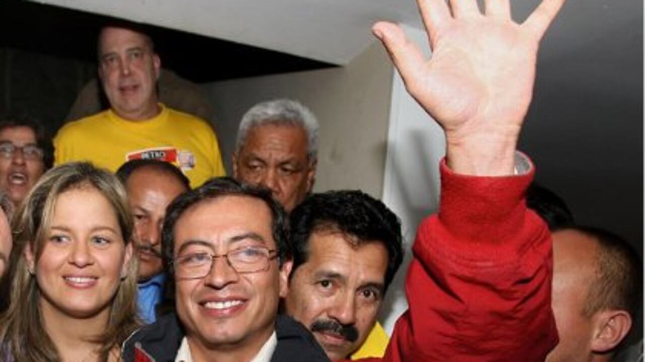 El senador Gustavo Petro fue elegido como el nuevo candidato a la Presidencia, el pasado domigo.