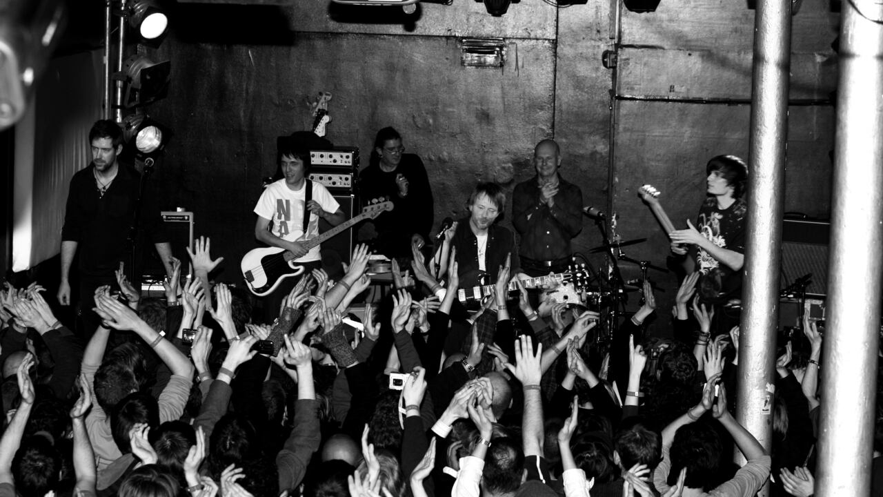 Radiohead presenta este espectáculo jamás antes visto en el que, en 2008, lanzaba su gran disco "In Rainbows".