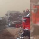 La baja visibilidad, derivada de la tormenta de arena, derivó en una tragedia que involucró a 40 carros.