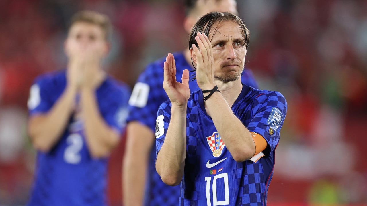 Ruido en el mundo del fútbol tras la decisión oficial de Luka Modric sobre su futuro.