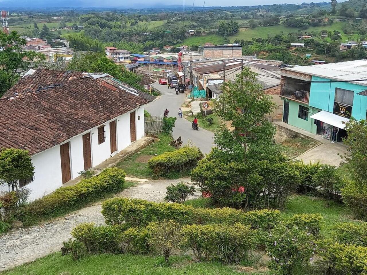 En la zona rural del municipio de El Tambo, Cauca, fueron encontrados la firmante de paz y los dos escoltas de la UNP, tras ser reportados como desaparecidos en esta población del occidente del departamento.