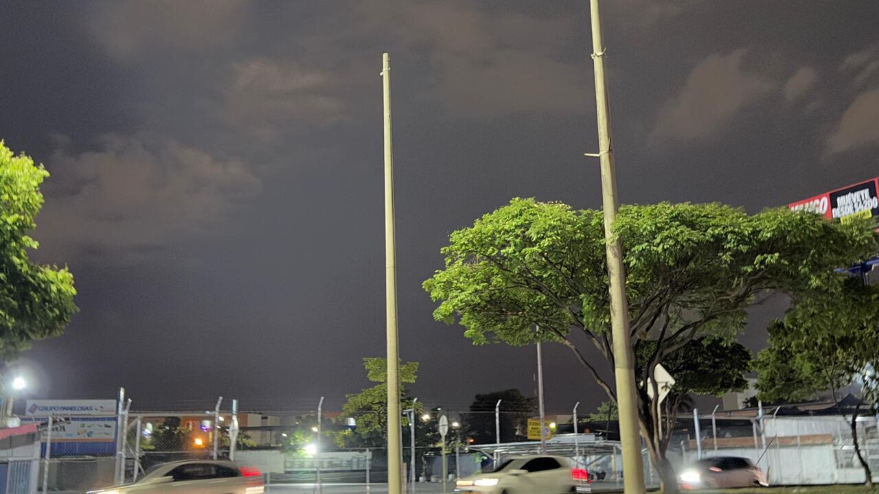 Robo en alumbrado público de Cali