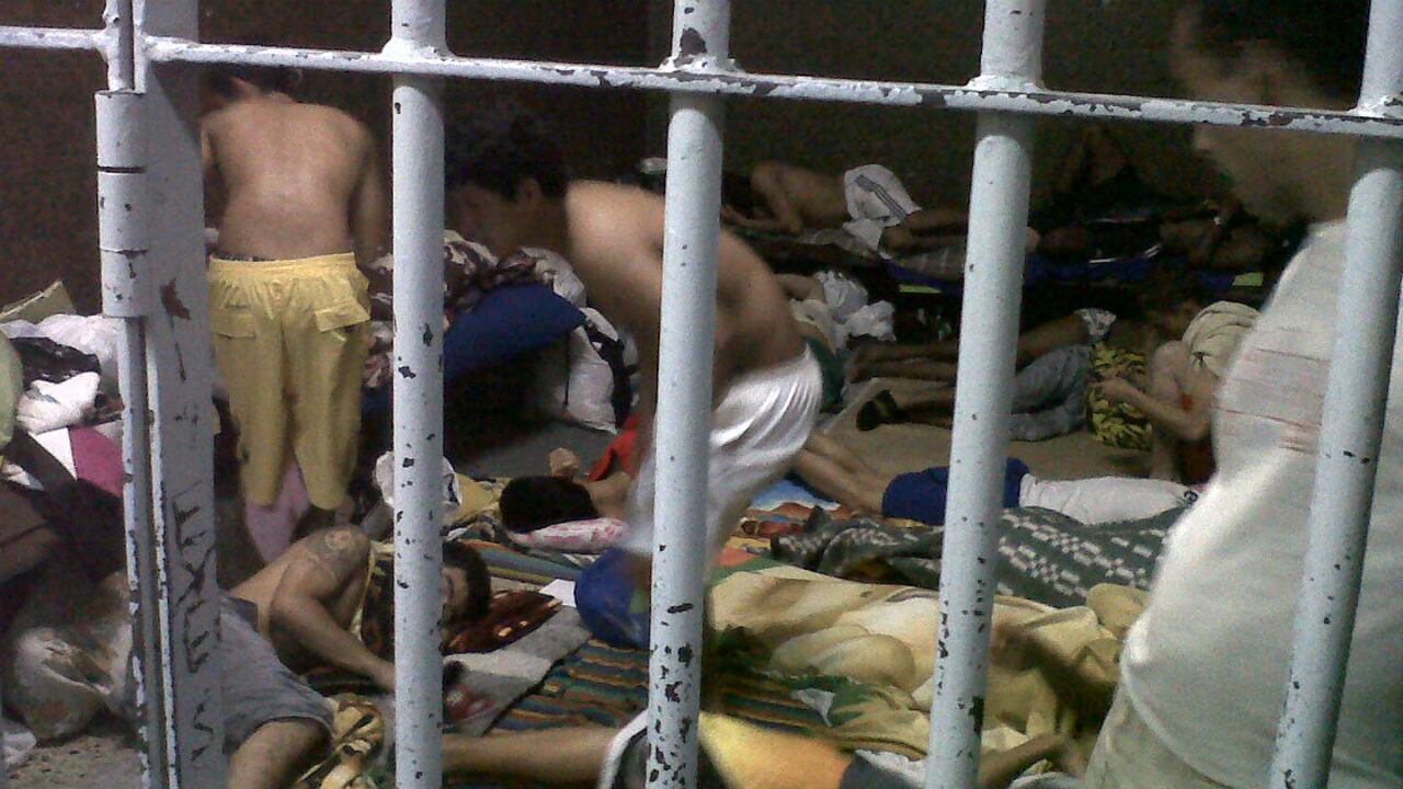 La Defensoría cuestionó las cifras por hacinamiento.