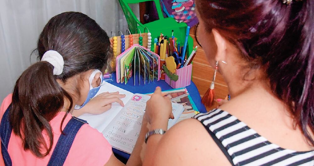 Los niños están siendo afectados por los recortes en el presupuesto decretados por el Gobierno. 