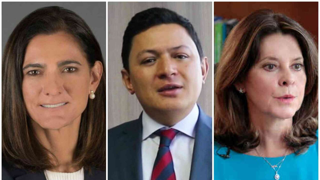 La ministra de Transporte, Ángela María Orozco; el nuevo consejero vicepresidencial Juan Camilo Ostos, y la vicepresidenta, Martha Lucía Ramírez.