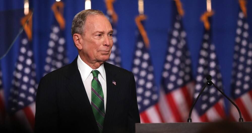 En el último año Bloomberg ha donado US$10 millones al PAC de la Mayoría de la Cámara de Representantes para ayudar a los demócratas más vulnerables para su reelección y dos millones más para revitalizar las bases en los estados clave para las elecciones de noviembre.