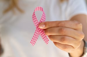 Representantes de Avon y Fundación Instituto Natura, especialistas y pacientes participaron en el lanzamiento del índice, una iniciativa que busca identificar las brechas de concientización sobre salud mamaria y promover acciones sostenidas para mejorar el cuidado y la detección temprana.