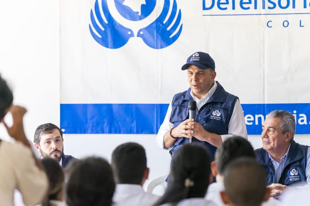 Carlos Camargo Assis, defensor del Pueblo