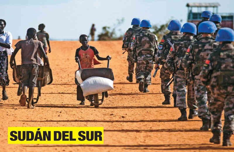 Guerra civil desde 2013 50.000 muertos,  1,6 millones de desplazados.