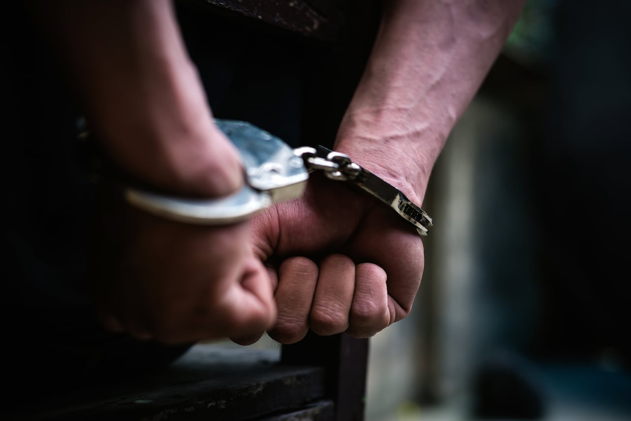 El hombre le propinó más de 14 puñaladas a su esposa.