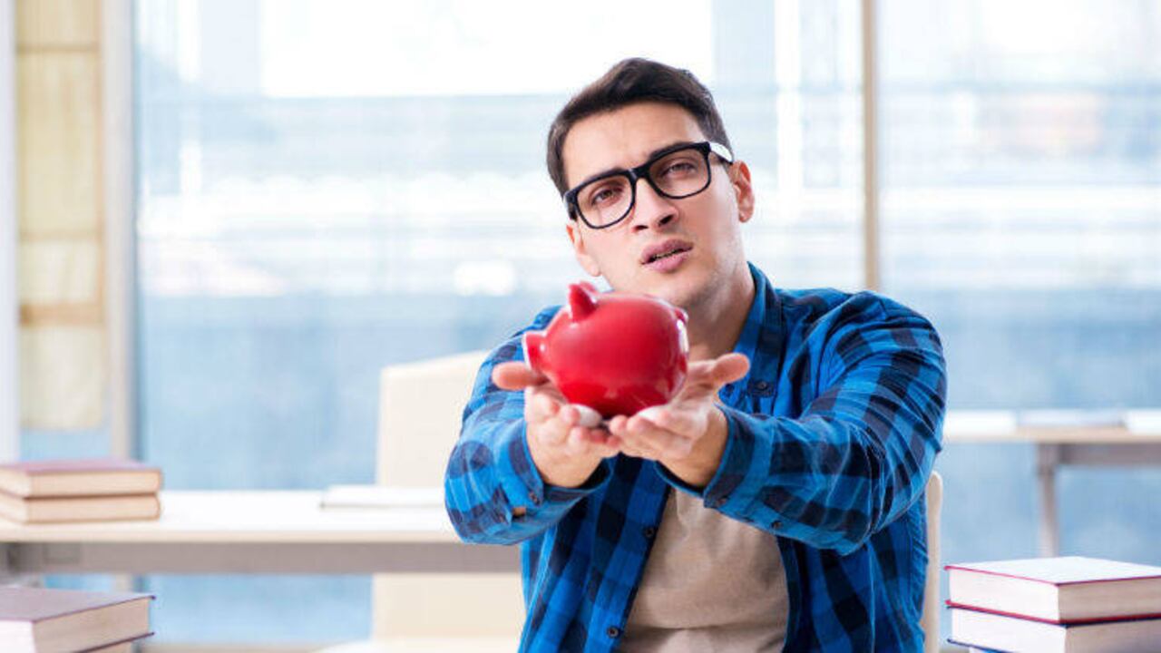 123RF-Elnur Amikishiyev