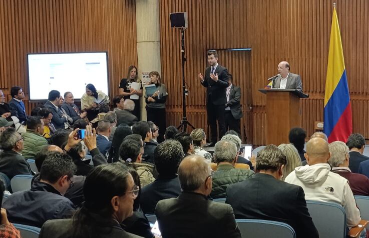 El auditorio en el Foro política monetaria, del Ministerio de Hacienda