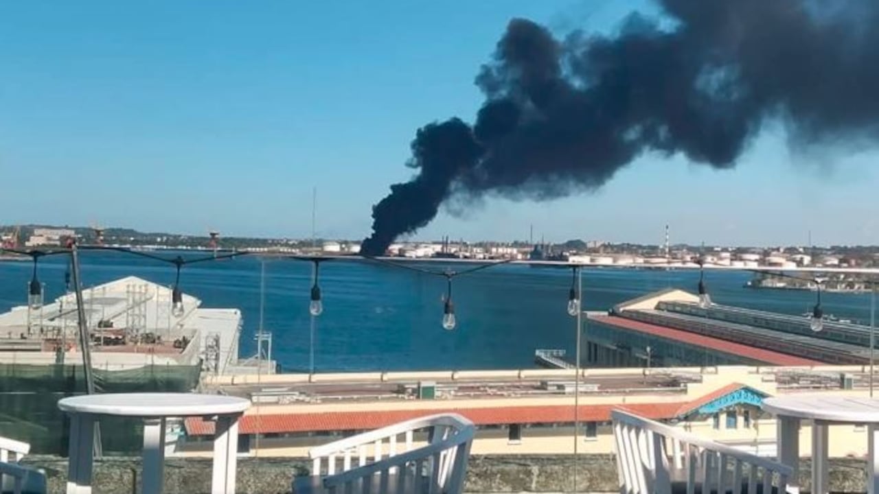 La refinería Ñico López procesa un promedio de 36.400 barriles por día