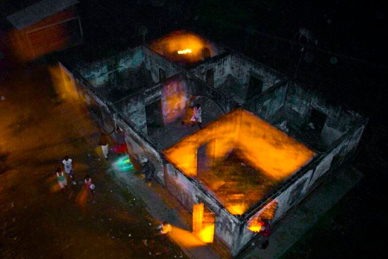 El proyecto, del que participaron varios escritores invitados, se empezó a construir hace 10 años. / Santa Rita, Tierra de Luz, Magdalena 2010. FOTO: Santiago Escobar-Jaramillo