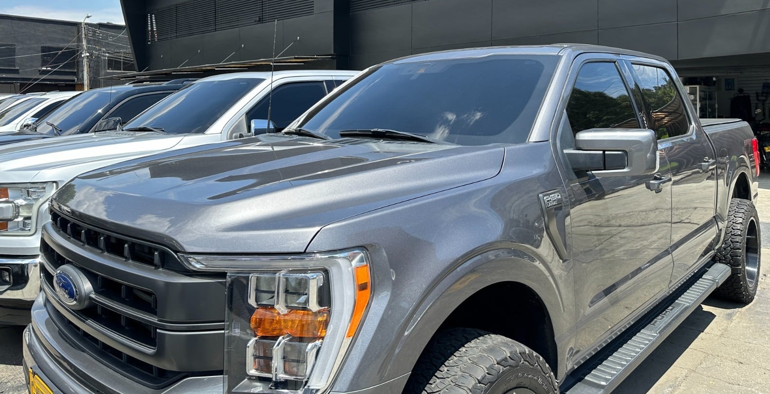 Mercado de autos blindados crece en Colombia.