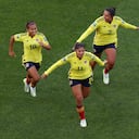SYDNEY, AUSTRALIA - JULY 25: Catalina Usme (C) of Colombia celebrates with teammates Leicy Santos (L) and Manuela Vanegas (R) after scoring her team's first goal during the FIFA Women's World Cup Australia & New Zealand 2023 Group H match between Colombia and Korea Republic at Sydney Football Stadium on July 25, 2023 in Sydney / Gadigal, Australia. (Photo by James Chance/Getty Images)