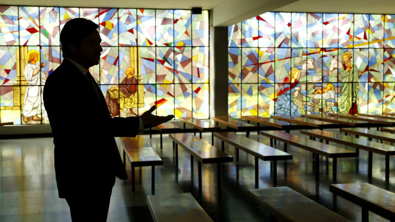 Según un estudio,el 83 % de los profesores admitió que en sus colegios no hay “estándares curriculares particulares en la enseñanza de la religión para estudiantes no católicos”.