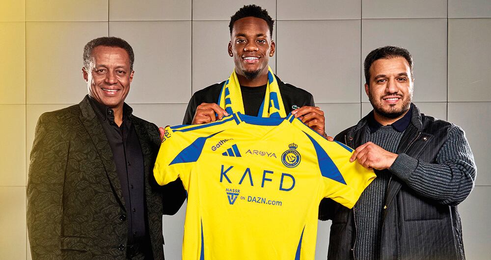 En un par de días, el delantero colombiano de 21 años debutará con el Al-Nassr, club de Arabia Saudita, donde compartirá espacio con el portugués Cristiano Ronaldo.