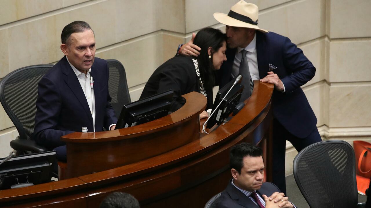 Senado dará trámite a la solicitud de consulta popular.