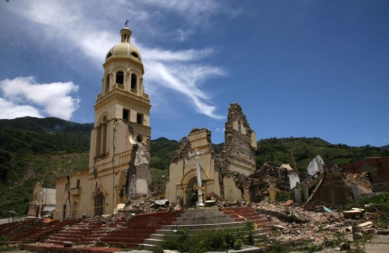 El gobierno se ha preocupado más por el arriendo y el subsidio económico que por las cosas sicológicas y espirituales” Párroco Vicente Lasso