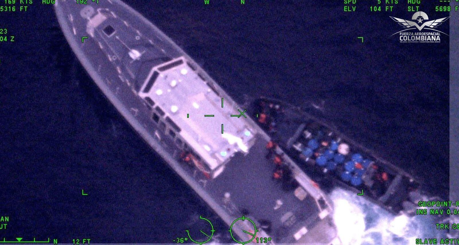 Armada incauta más de una tonelada de drogas que transportaban extranjeros en aguas del Caribe colombiano; así fue la operación