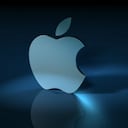 1.Apple. Hasta octubre del 2011 cada acción de la empresa estaba alrededor de US$ 370, y en 2012 ha superado la barrera de los US$ 700 lo que indica un crecimiento poderoso y la ubica como la empresa más cara del mercado bursátil.