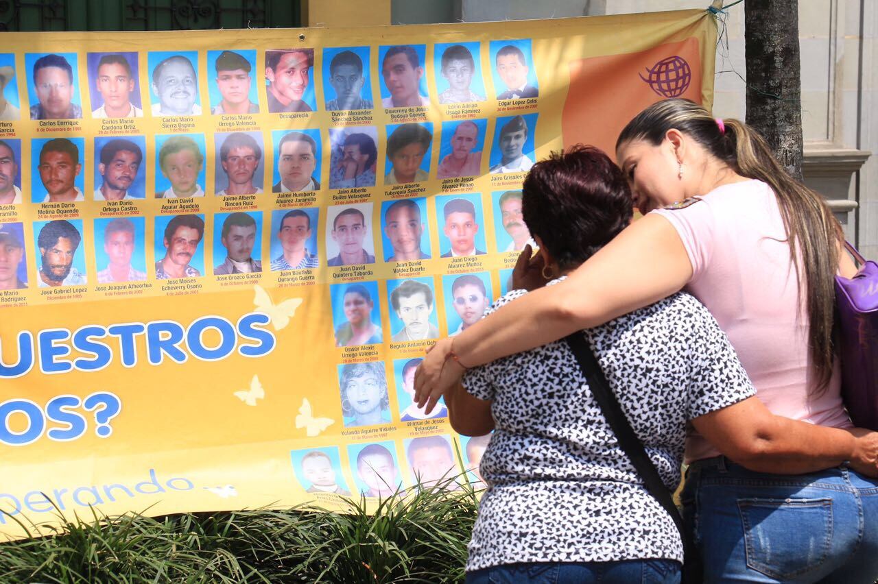 La organización Ave Fenix reunió a 21 mujeres víctimas de la violencia de diversas partes del país en torno a la literatura.