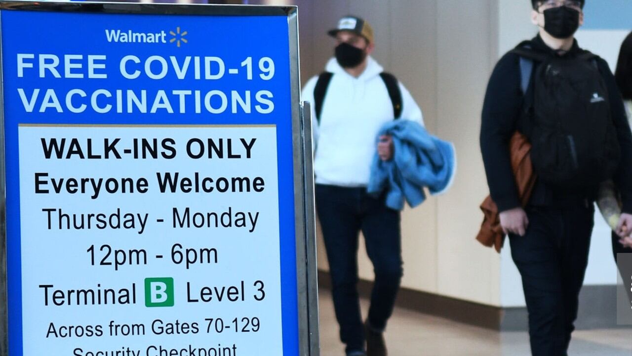 Entre los factores a los que se atribuye el incremento está el traslado de trabajadores sanitarios dedicados a las ETS para responder a la pandemia de covid.