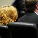 Colt Gray se sienta en el juzgado del condado de Barrow durante su primera comparecencia por el tiroteo del miércoles en la escuela secundaria Apalachee, el viernes 6 de septiembre de 2024, en Winder, Georgia (Foto AP/Brynn Anderson, Pool).