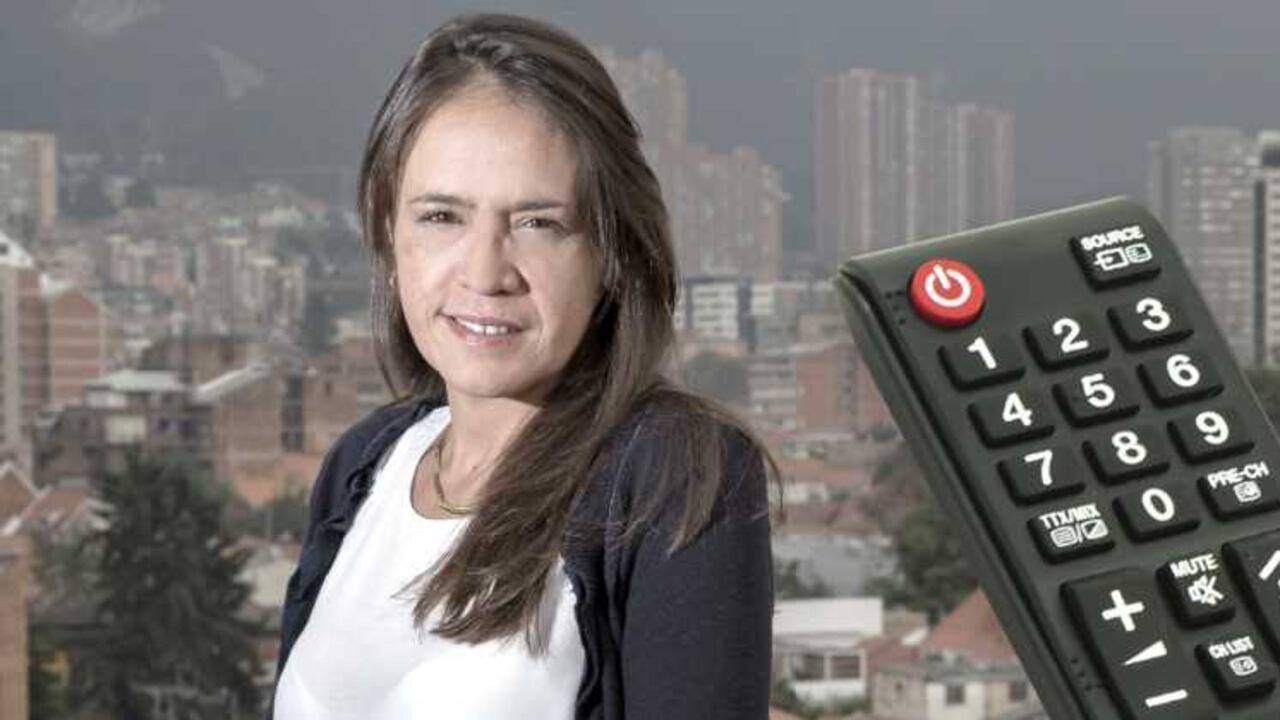 Ángela María Mora (Directora de la ANTV).