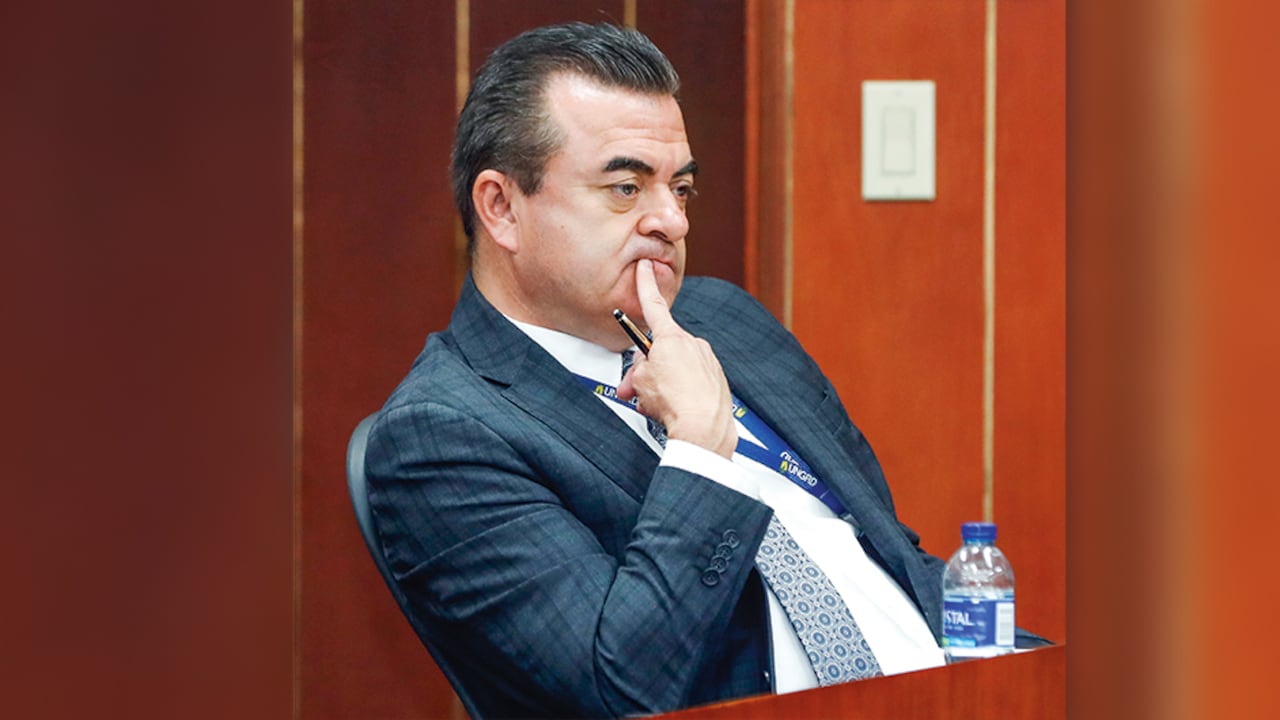 A Olmedo López lo sacó de la UNGRD el oscuro negocio de los carrotanques, pese a que emitió un comunicado, no autorizado por la Presidencia, en el que anunciaba el respaldo.