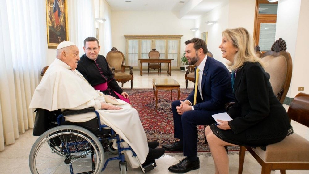 El papa Francisco recibió este domingo, 20 de abril, al vicepresidente de Estados Unidos, JD Vance.